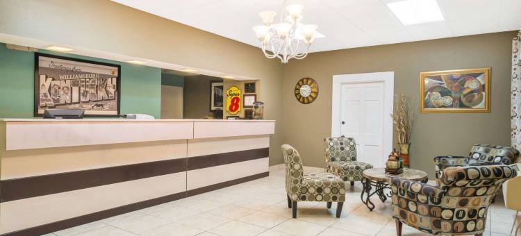 威廉斯堡温德姆速8酒店(Super 8 by Wyndham Williamsburg)图片