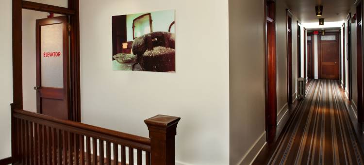 阿斯托里亚赛琳娜准将酒店(Commodore Hotel)图片