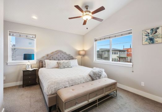 Elegant Oasis - Fireplaces, King Beds, Mtn Views! Hotel Overview