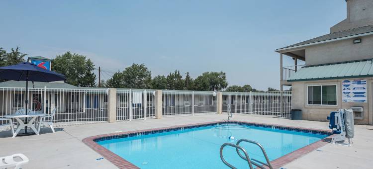 法伦6号汽车旅馆(Motel 6 Fallon, NV)图片