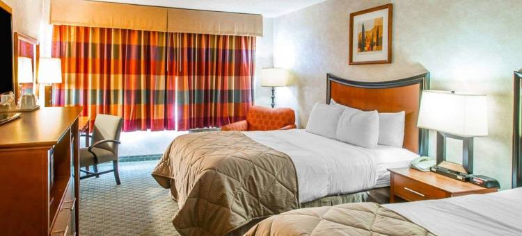 格里利市中心凯艺酒店及会议中心(Quality Inn and Conference Center Greeley Downtown)图片