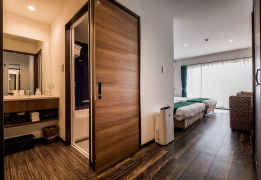 The Peridot Smart Hotel Tancha Ward Hotel Overview