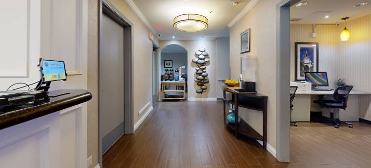 盖斯兰姆普会议中心舒适酒店(Comfort Inn Gaslamp Convention Center)图片