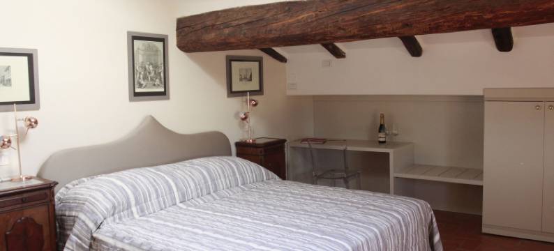 伊索拉尼桑托斯蒂法诺民宿(Casa Isolani Charms Rooms Santo Stefano)图片