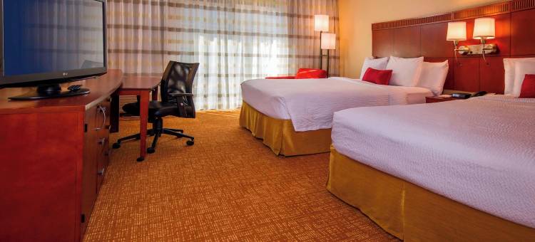 维珍利亚诺福克海滩万怡酒店(Courtyard Virginia Beach Norfolk)图片