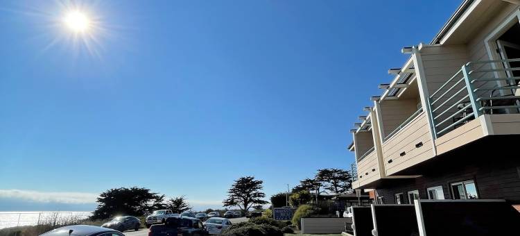 坎布里亚兰丁套房酒店(Cambria Landing Inn and Suites)图片