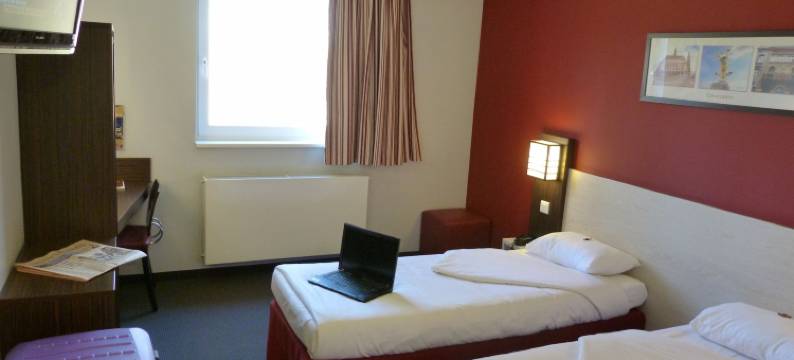 沙勒罗瓦机场 DC 酒店(DC Hotel Charleroi Airport)图片