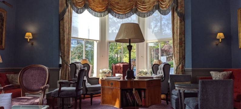 经典英国科茨沃尔德住宿酒店(Cotswold Lodge Hotel)图片