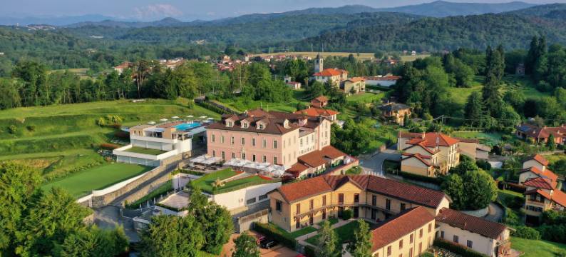 马焦雷湖达尔波佐城堡度假村(Castello Dal Pozzo Resort Lago Maggiore)图片