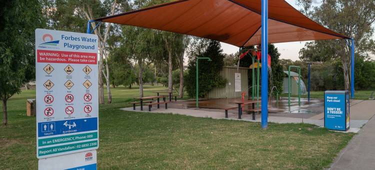 普雷恩斯曼汽车旅馆(Plainsman Motel)图片