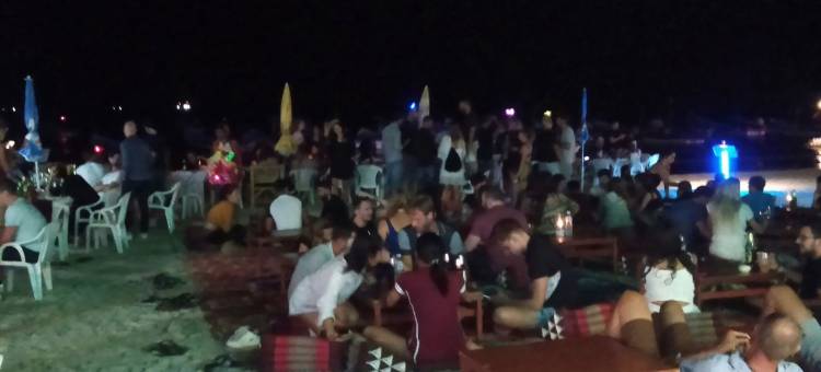 哈德林度假村(Haadrin Resort)图片