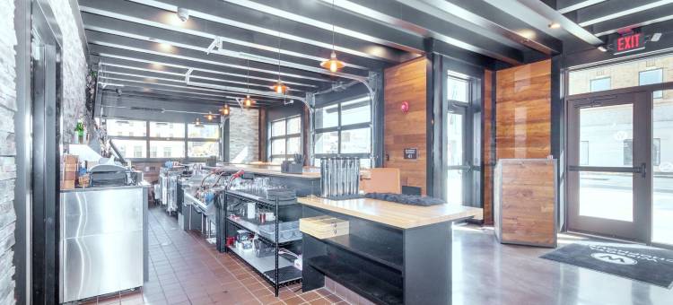 真斯维尔鹅卵石套房酒店(Cobblestone Hotel & Suites - Janesville)图片