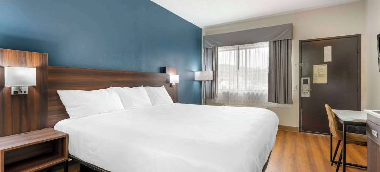 勒维尔-坎伯兰郊区小套房酒店(Suburban Studios LaVale - Cumberland)图片