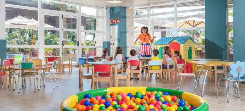公寓科斯塔恩坎塔达酒店(Aparthotel Costa Encantada)图片