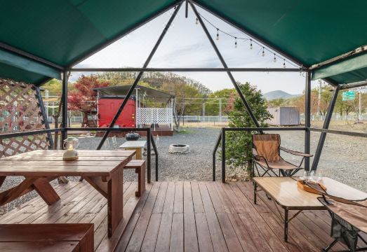 Chaesonghwa Glamping in Yeongcheon Hotel Overview