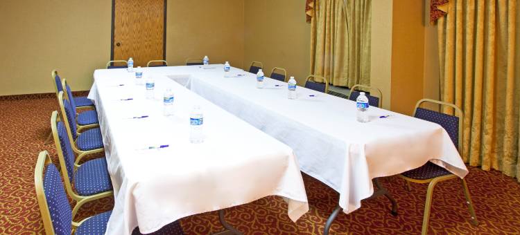 Holiday Inn Express 维洛海滩西(I - 95的) by IHG(Holiday Inn Express Vero Beach-West (I-95) by IHG)图片