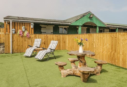 The Sequoia Hotel Overview