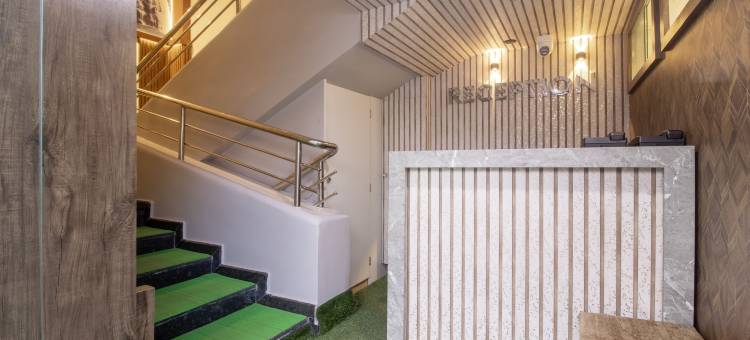 Treebo 精英广场, 距马迪凯里堡700米(Treebo Elite Plaza, 700 Mtrs from Madikeri Fort)图片