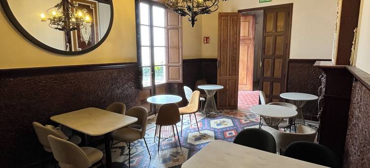 马赛酒店(Hotel La Marsellesa)图片