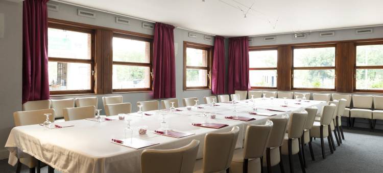 图尔西红马原创城市酒店(The Originals City Hôtel le Cheval Rouge Tours Ouest)图片