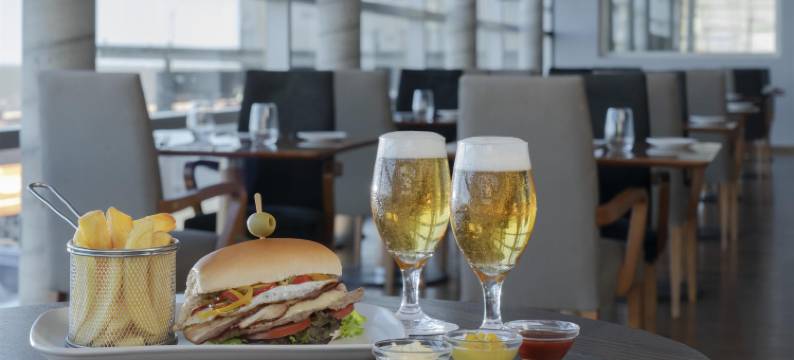 哥伦比亚NH酒店(NH Montevideo Columbia)图片