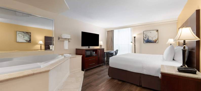 小石城温德姆河滨酒店(Wyndham Riverfront Little Rock)图片