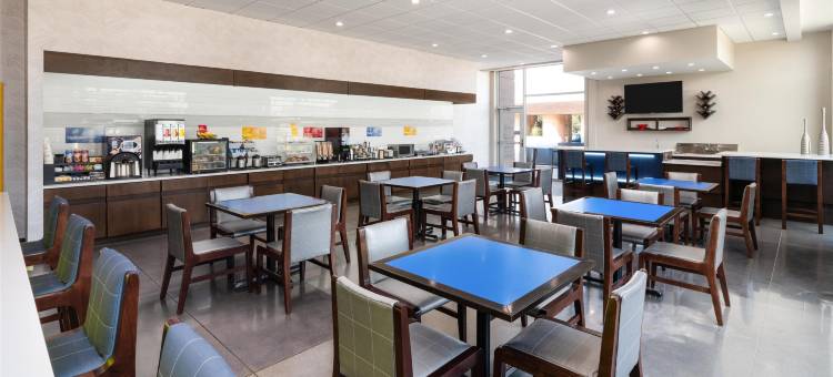 GLō Best Western Enid OK Downtown/Convention Center Hotel图片