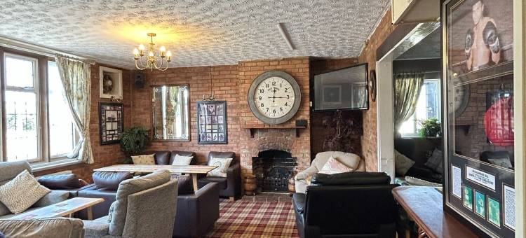中途之家乡村旅馆(Halfway House Inn Country Lodge)图片