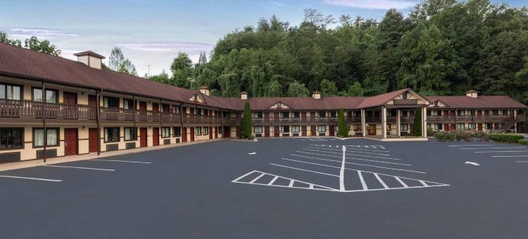 海伦红顶酒店(Super 8 by Wyndham Helen)图片