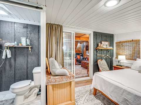 天井和火坑：咆哮峡谷迷人小屋！