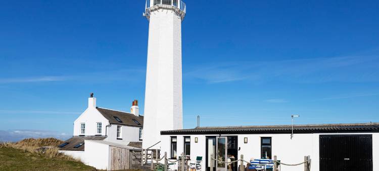Cottage by South Walney Lighthouse & Nature图片
