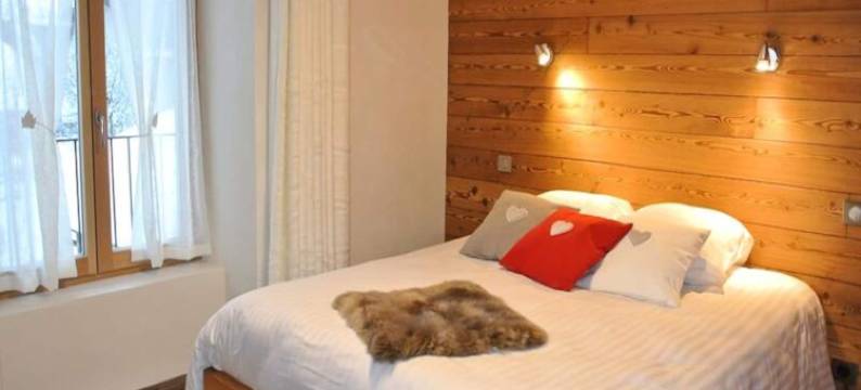 Mountain House in Bessans with Alpine Views图片