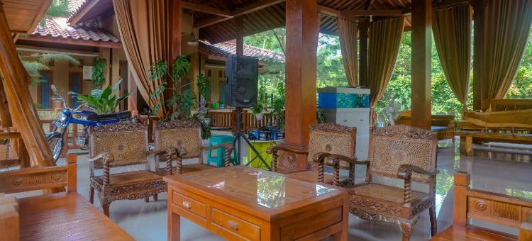 红门酒店@婆罗浮屠伊布日惹民宿(RedDoorz at Homestay Joglo Ibu Prambanan Yogyakarta)图片