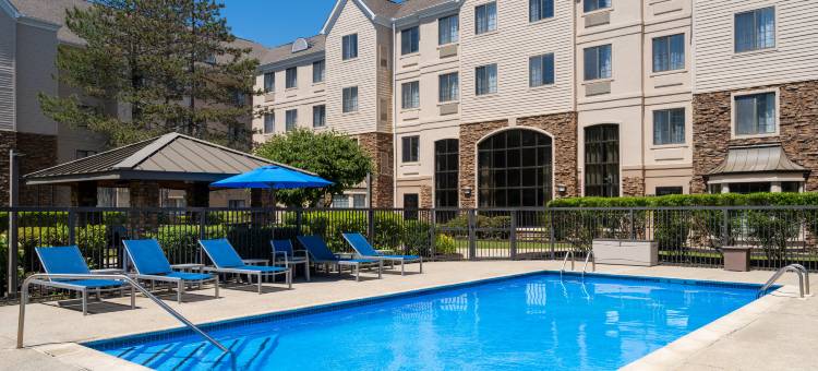 Staybridge Suites Burlington-Boston图片