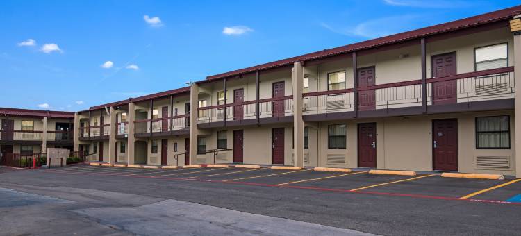 红屋顶酒店北达拉斯-中央公园(Red Roof Inn North Dallas - Park Central)图片