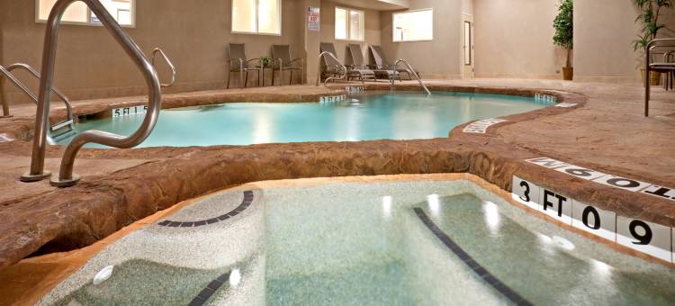 智选假日套房酒店雪松山(Holiday Inn Express & Suites Dallas Southwest-Cedar Hill)图片