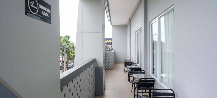 日惹恩加姆皮兰公寓-红门酒店合作(Ngampilan Residence Yogyakarta Mitra RedDoorz)图片