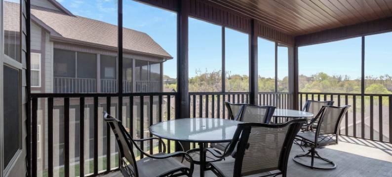 小鸟巷之美 - 高尔夫、游泳池、健身房等！(Birdie Lane Beauty - Golf, Pools, Gym, & More!)图片