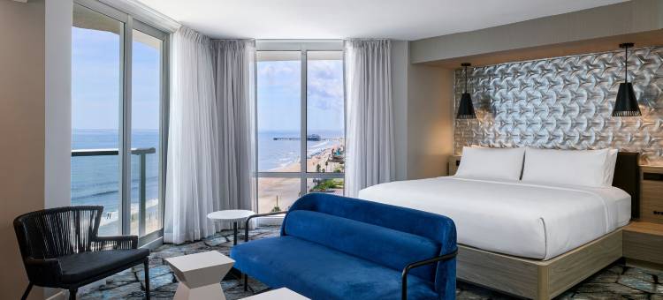 代托纳海滩海滨万丽酒店(Renaissance Daytona Beach Oceanfront Hotel)图片