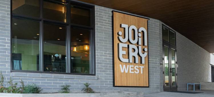 东西中央木工(Sentral Joinery East West)图片