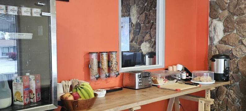 雷德森豪生精选温德姆酒店(Howard Johnson by Wyndham Edson)图片