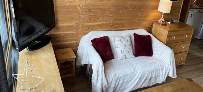 Apartment in Vars Risoul with Ski-in/Ski-Out图片