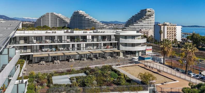 Zenao 公寓酒店 维尔纽夫-卢贝(Zenao Appart'hôtels Villeneuve Loubet)图片