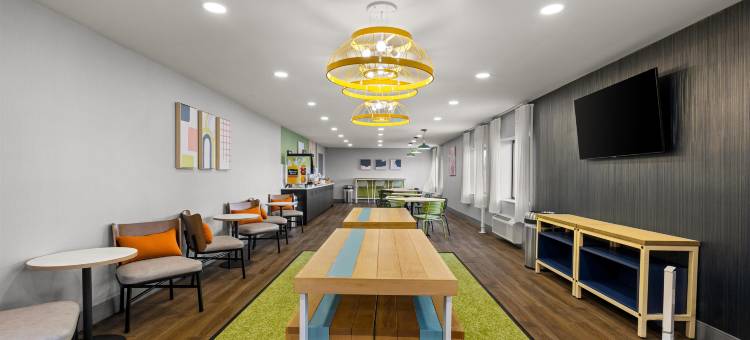 韦恩堡 Spark by Hilton 酒店(Spark by Hilton Fort Wayne)图片