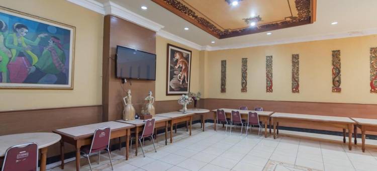 红门酒店 @ 罗达雅酒店 万隆(RedDoorz at Hotel Lodaya Bandung)图片