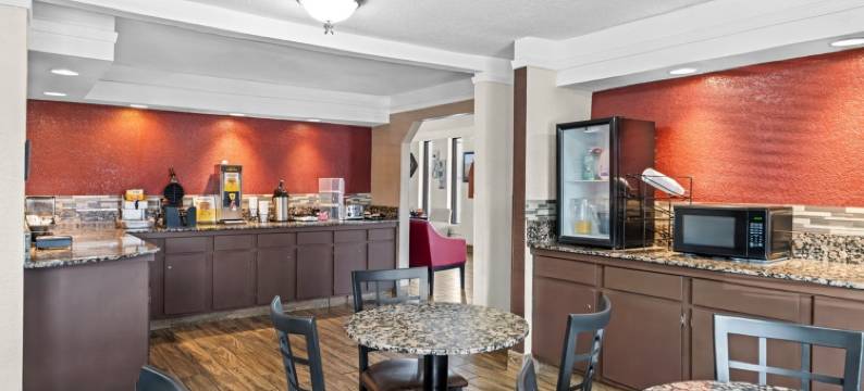 阿德莫尔红屋顶客栈(Red Roof Inn Ardmore)图片