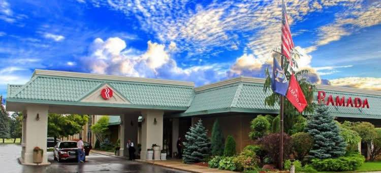 阿尔皮纳华美达酒店及会议中心(Ramada by Wyndham Alpena Hotel & Conference Center)图片