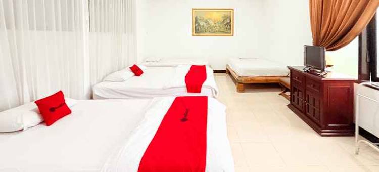 RedDoorz Near Jawa Timur Park 1图片