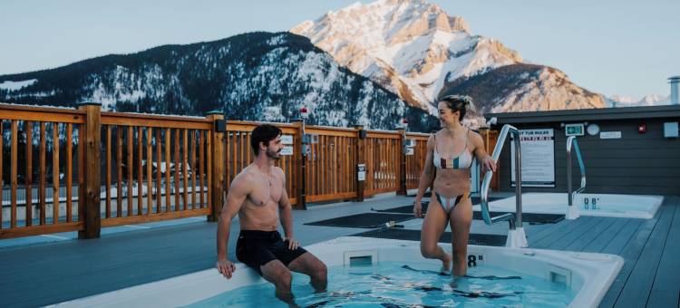 班夫基地营套房(Basecamp Suites Banff)图片