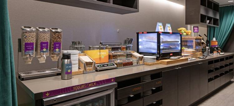 西埃德蒙顿希尔顿惠庭套房酒店(Home2 Suites by Hilton West Edmonton)图片